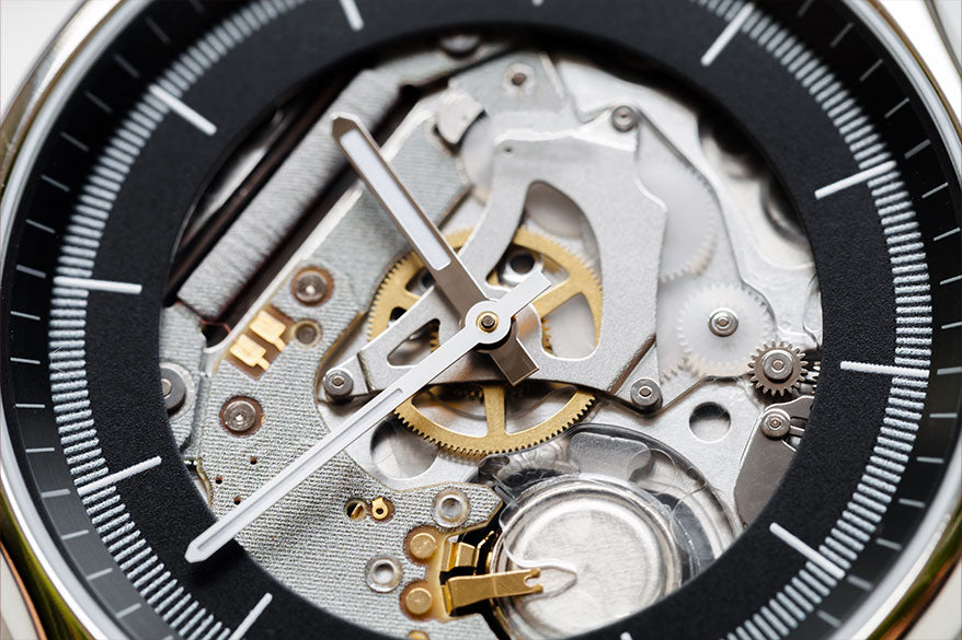 Beginners Guide to Movement Holders: Selecting the Right Holder for Your  Watch