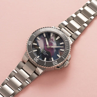 Oris Aquis Date 41.5 mm - 01 733 7787 4150-07 8 22 04PEB thumbnail