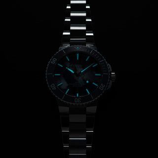 Oris Aquis Date 43.5 mm - 01 733 7789 4150-07 8 23 04PEB thumbnail