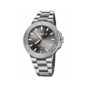 Oris Aquis Date Relief 43.50 mm - 01 733 7789 4153-07 8 23 04PEB