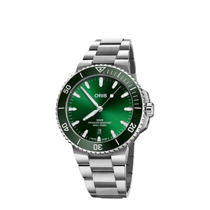 Oris Aquis Date 43.50 mm - 01 733 7789 4157-07 8 23 04PEB