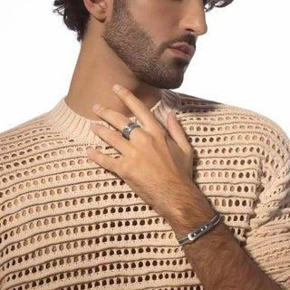 Move Titanium cord bracelet, medium model thumbnail
