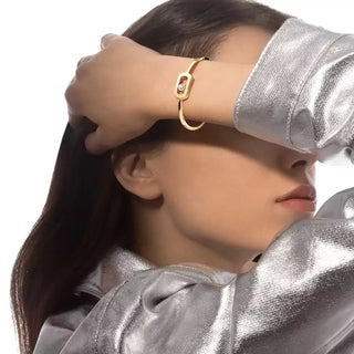 So Move bangle thumbnail
