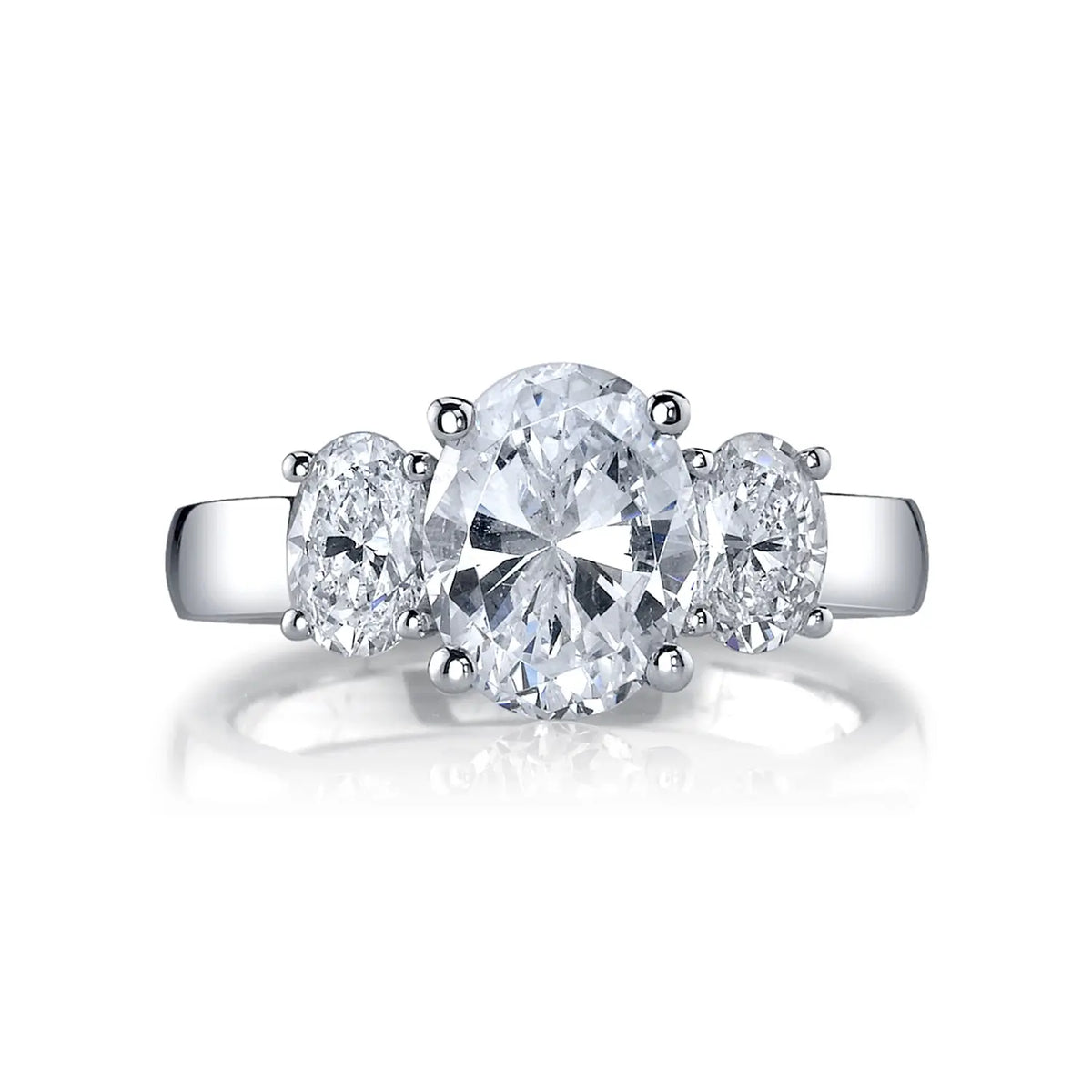18K White Gold 1ct Slim Oval-Cut Diamond Three Stone Engagement Ring Setting, 1ct G-H, VS