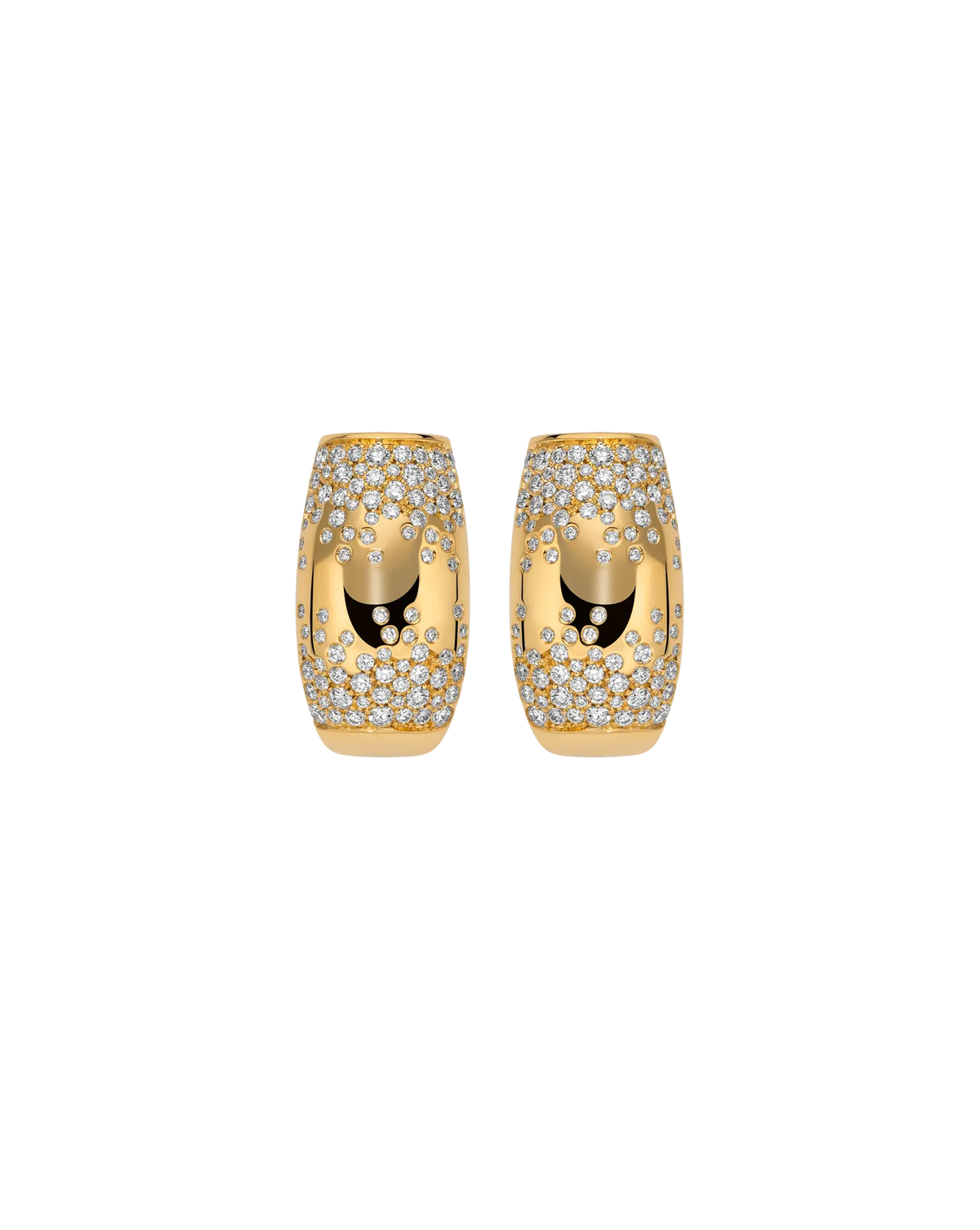 Earrings with diamond pavé