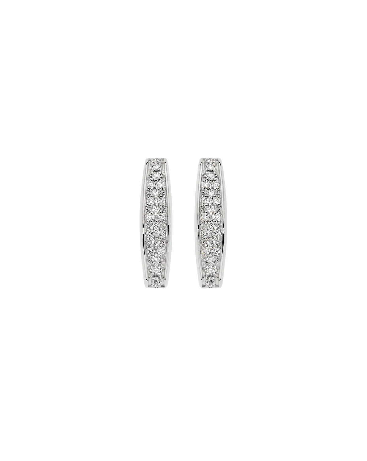 Earrings with diamond pavé