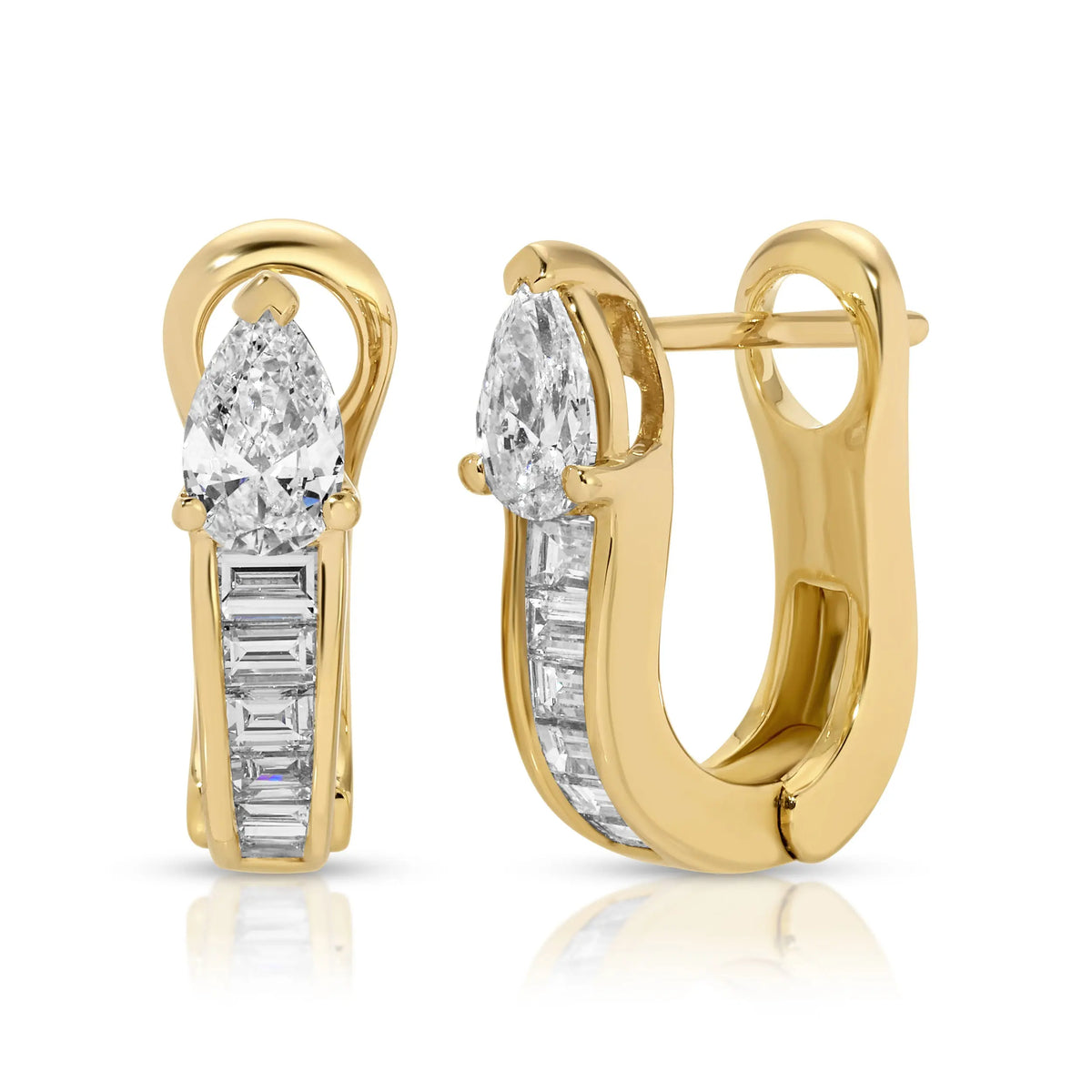 Saturn Pearring Huggie