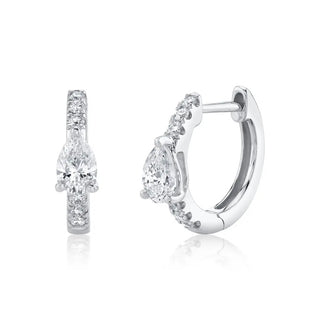 Diamond Huggie With Pearring Shape Centearring thumbnail