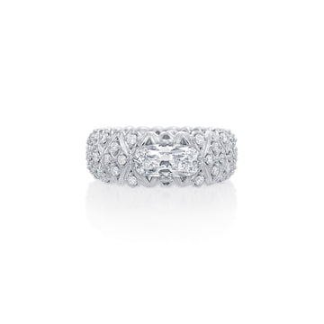 "Porta" Cushion Intertwined Ring