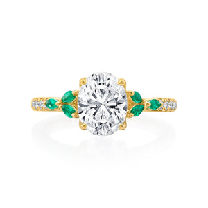Lincoln Park Oval Center With Emeralds Wedding Ring