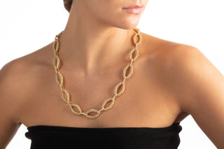 "Porta" Diamond Intertwined Necklace thumbnail