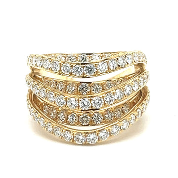 18K Yellow Gold Ring with Diamonds