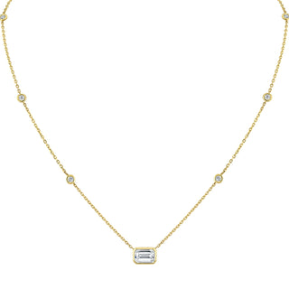 18K Yellow Gold Emerald Cut Diamond Neckalce thumbnail