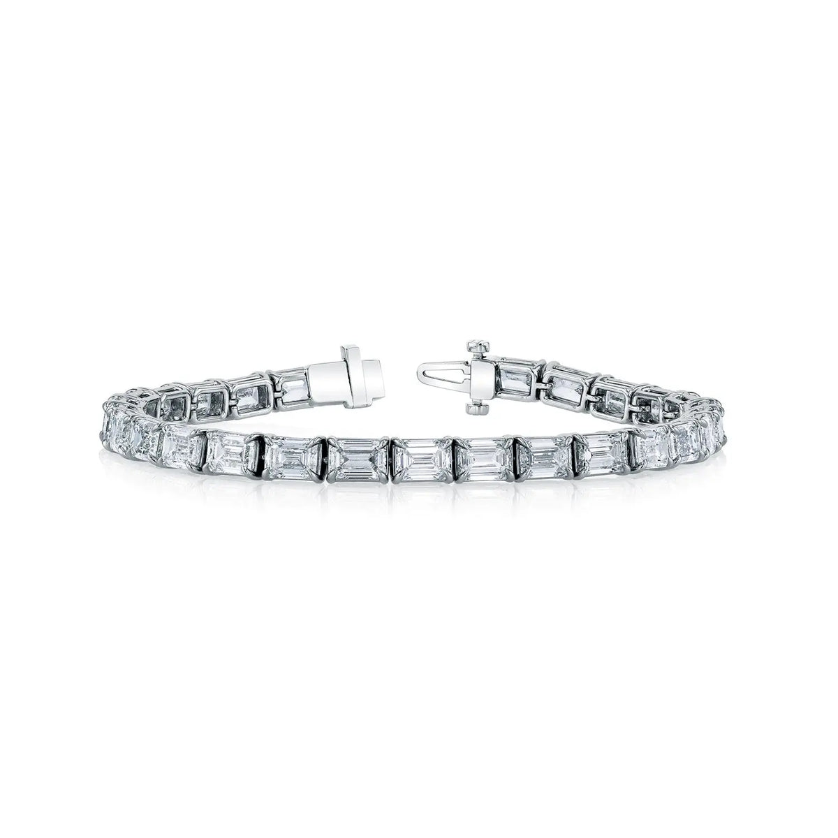 18K White Gold 7" East West Emerald-Cut Diamond Tennis Bracelet, 5.5ct G-H, VS