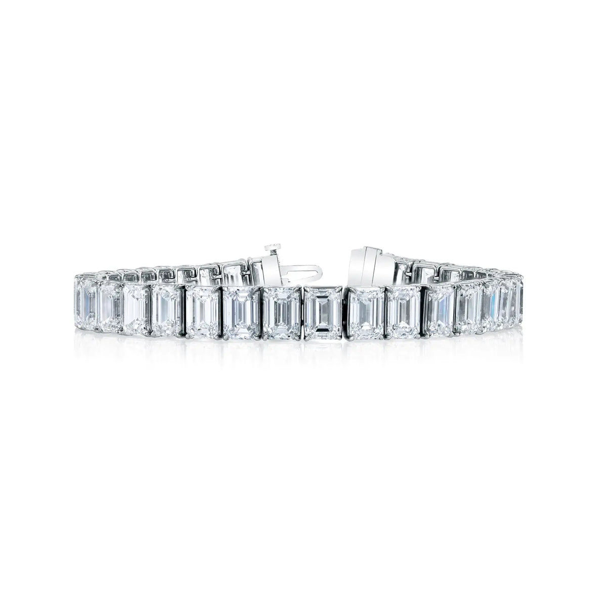 18K White Gold 7" North South Emerald-Cut Diamond Tennis Bracelet, 15.5ct G-H, VS