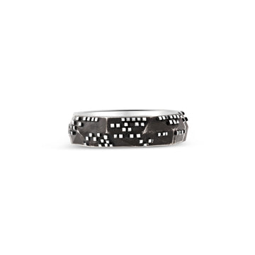 Mens Faceted Pattern Band