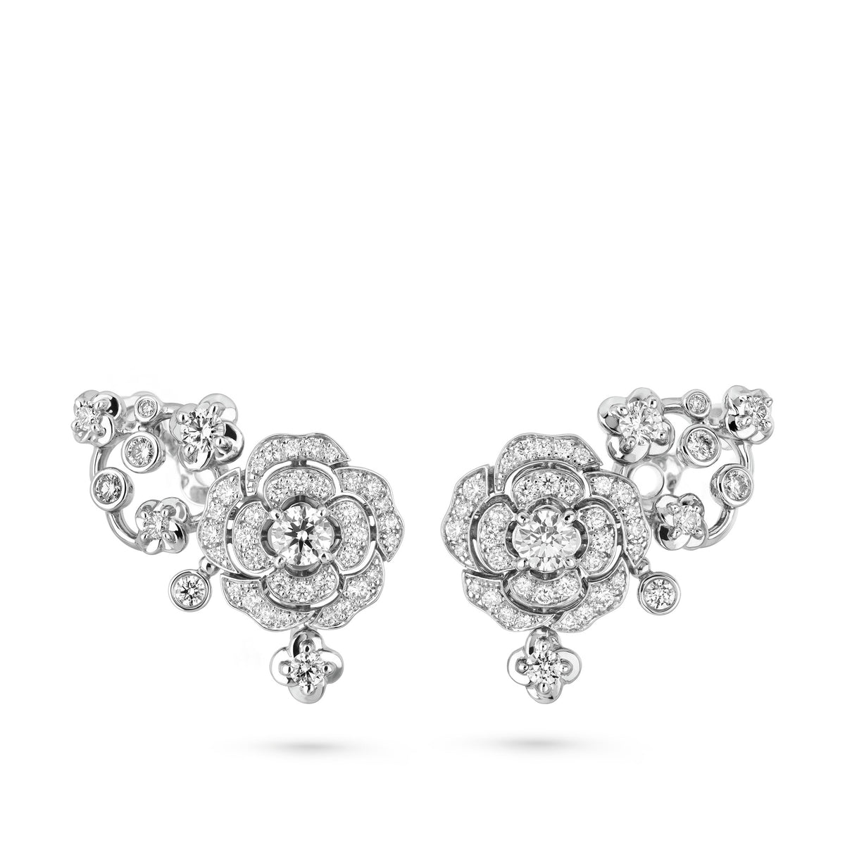 BOUTON DE CAMÉLIA EARRINGS
