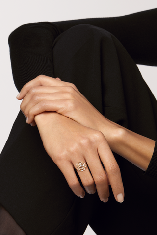 Bouton de Camélia ring thumbnail