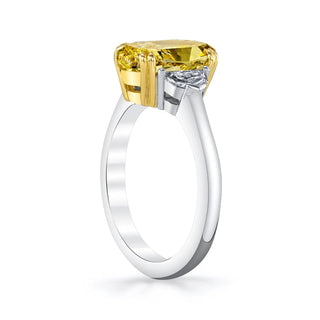 18K Yellow Gold / Platinum Diamond Ring thumbnail