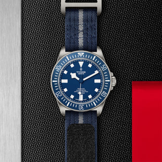Tudor Pelagos FXD - 42mm titanium case, Navy blue fabric strap - M25707B-0001 thumbnail