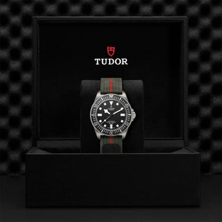 Tudor Pelagos FXD - 42mm titanium case, Green fabric strap with red band - M25717N-0001 thumbnail