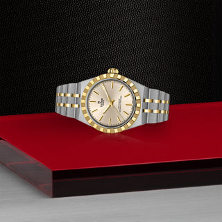 TUDOR Royal - M2830A1A3-0003 thumbnail