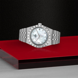 Tudor Royal - 34mm steel case, Diamond-set dial - M28400-0005 thumbnail