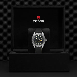 Tudor Black Bay Pro - 39mm steel case, Hybrid rubber and leather strap - M79470-0003 thumbnail