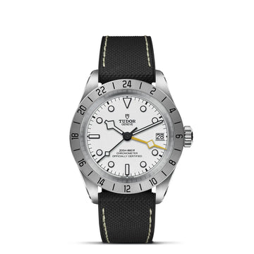 Tudor Black Bay Pro - 39mm steel case, Hybrid rubber and leather strap - M79470-0006