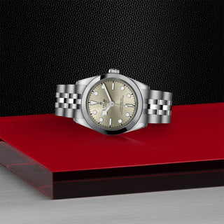 Tudor Black Bay One 31 - 31mm steel case, Steel bracelet - M79600-0003 thumbnail