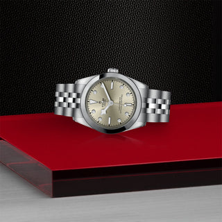 Tudor Black Bay One 31 - 31mm steel case, Steel bracelet - M79600-0006 thumbnail