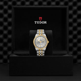 Tudor Black Bay One 39 S&G - 39mm steel case, Steel and yellow gold bracelet - M79673-0006 thumbnail