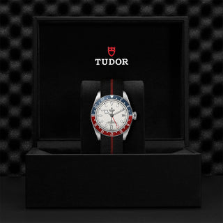 Tudor Black Bay GMT - 41mm steel case, Fabric strap - M79830RB-0012 thumbnail