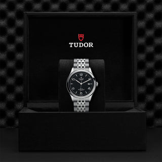 Tudor 1926 - 39mm steel case, Black dial - M91550-0002 thumbnail