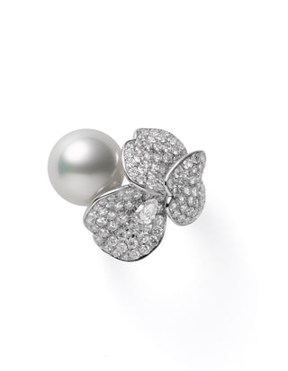 Petal White South Sea Pearl Ring thumbnail
