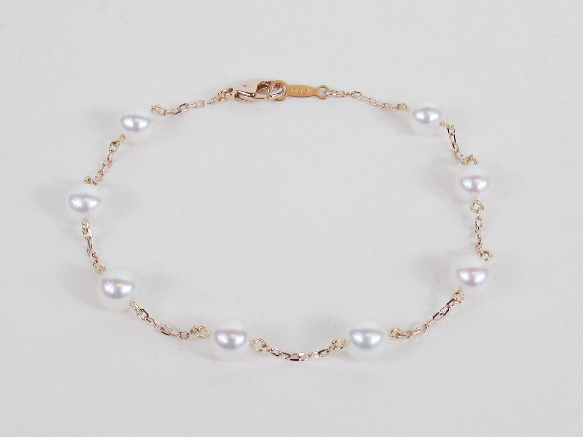 Station Akoya Pearl Bracelet Mikimoto