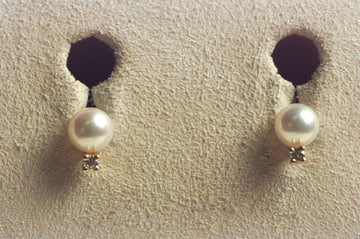 Basic Akoya Pearl Earrings Mikimoto