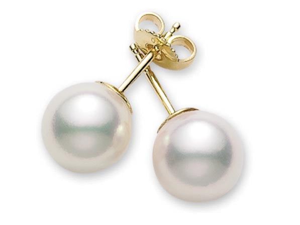 Basic Akoya Pearl Earrings Mikimoto