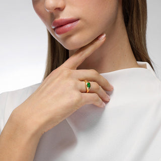 Chunky Slim Emerald Signet Ring thumbnail