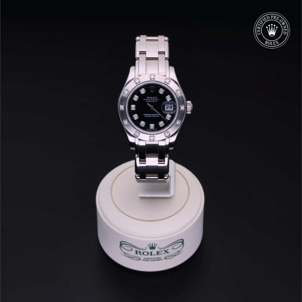 Oyster Perpetual Pearlmaster 29