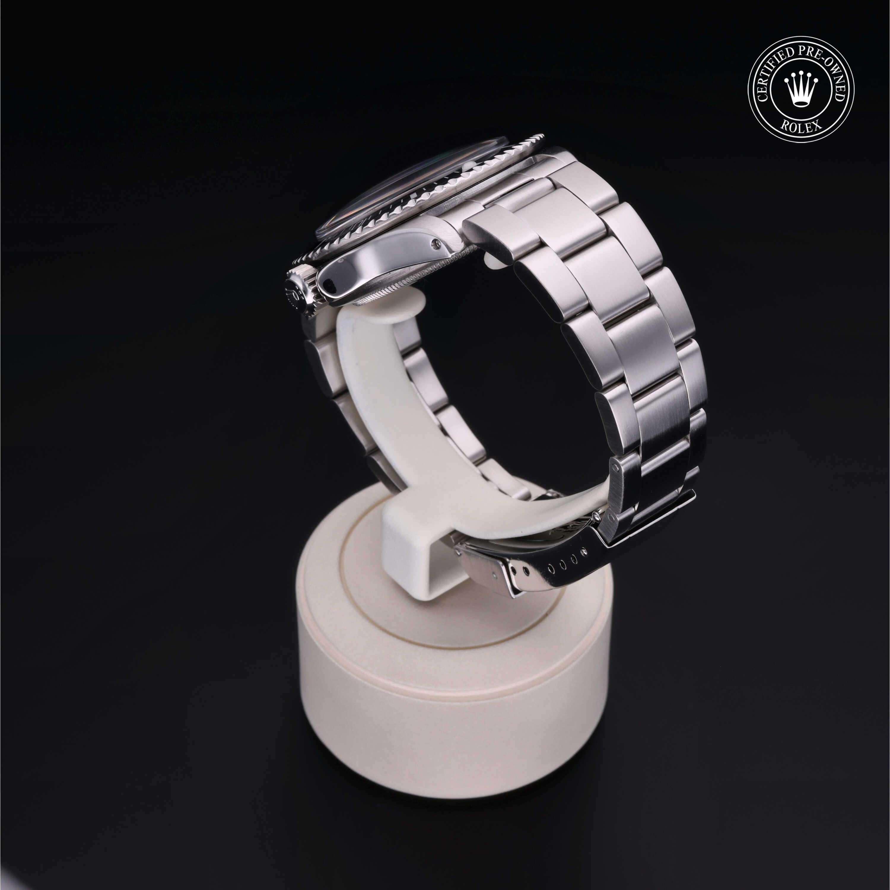 Oyster Perpetual Submariner Date