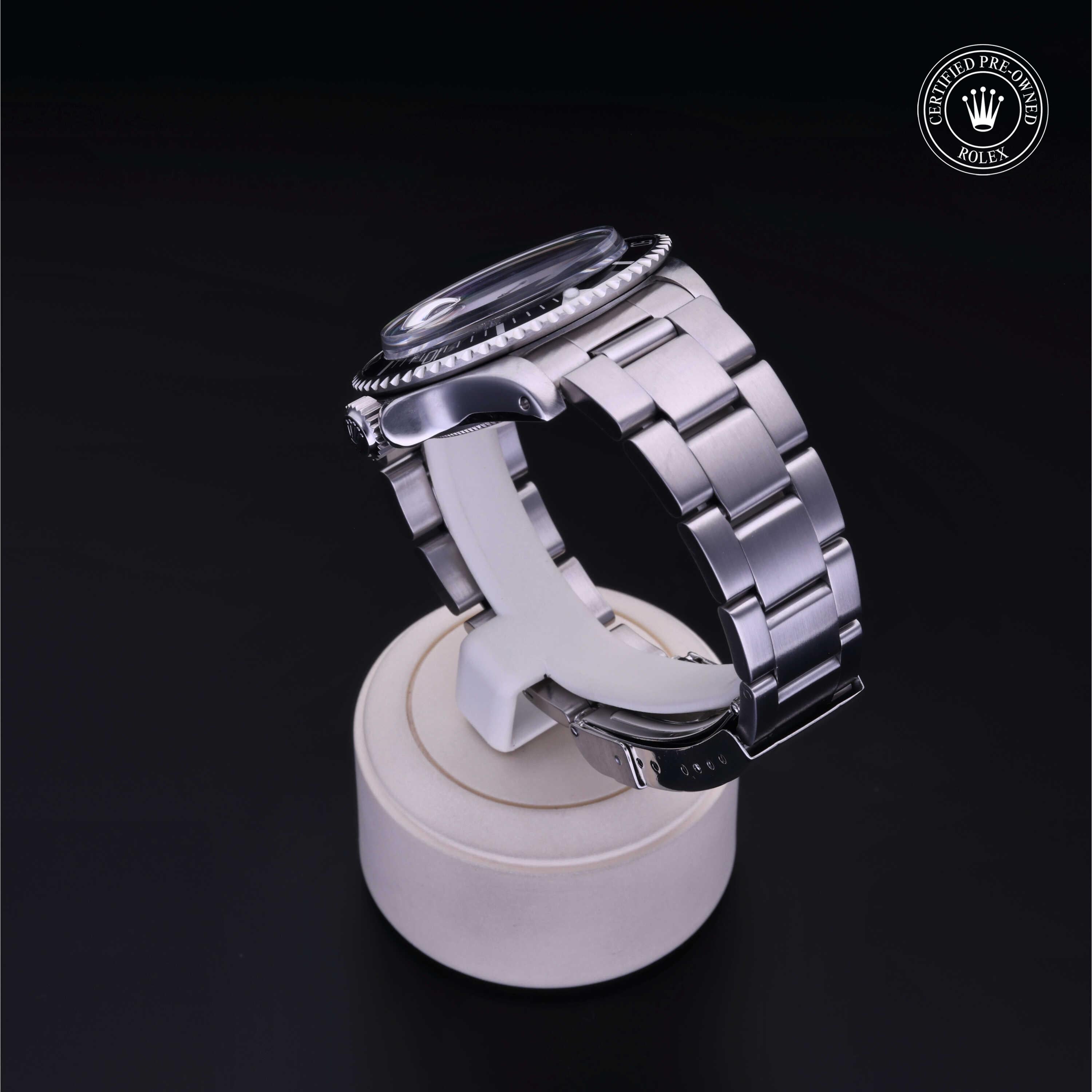 Oyster Perpetual Submariner Date