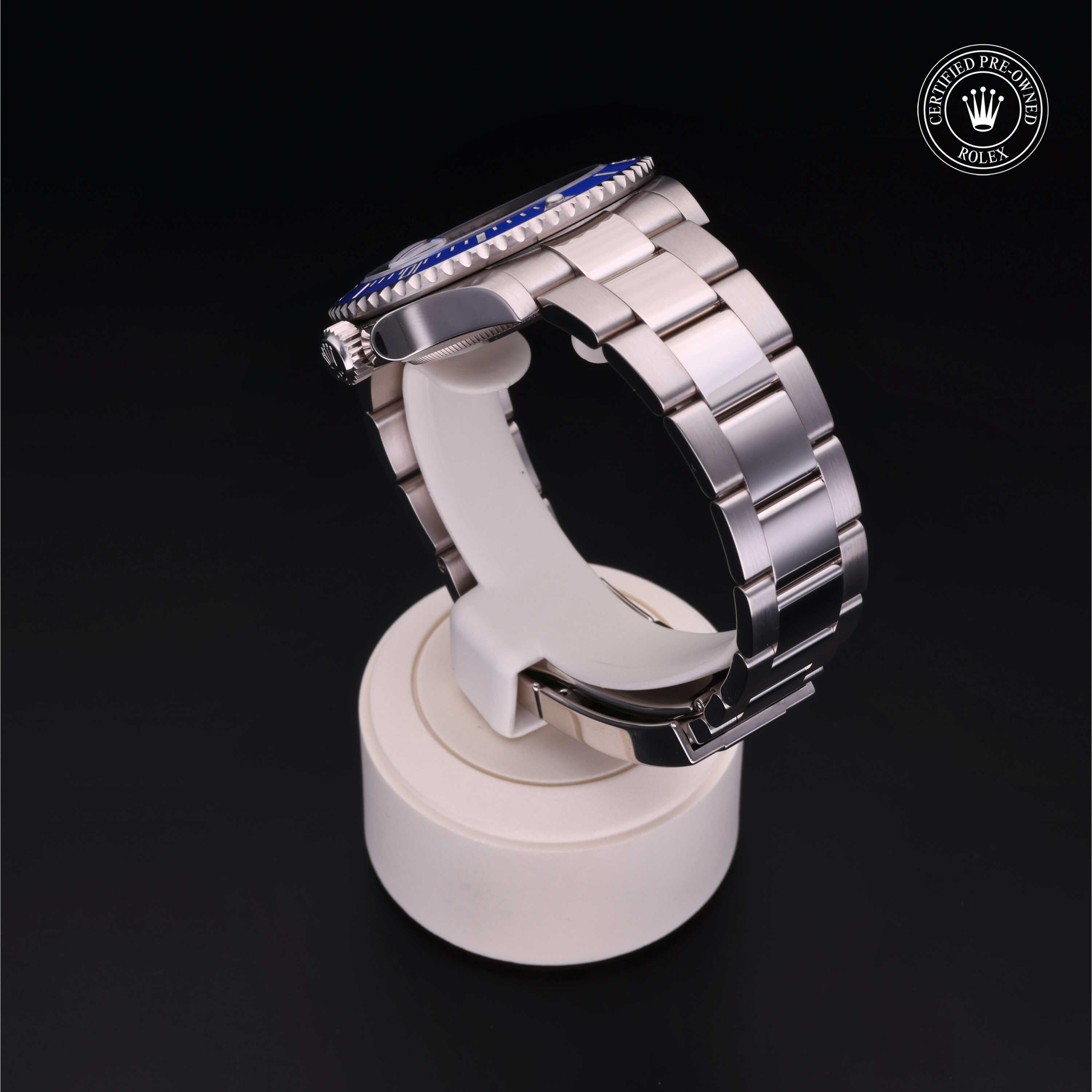 Oyster Perpetual Submariner Date