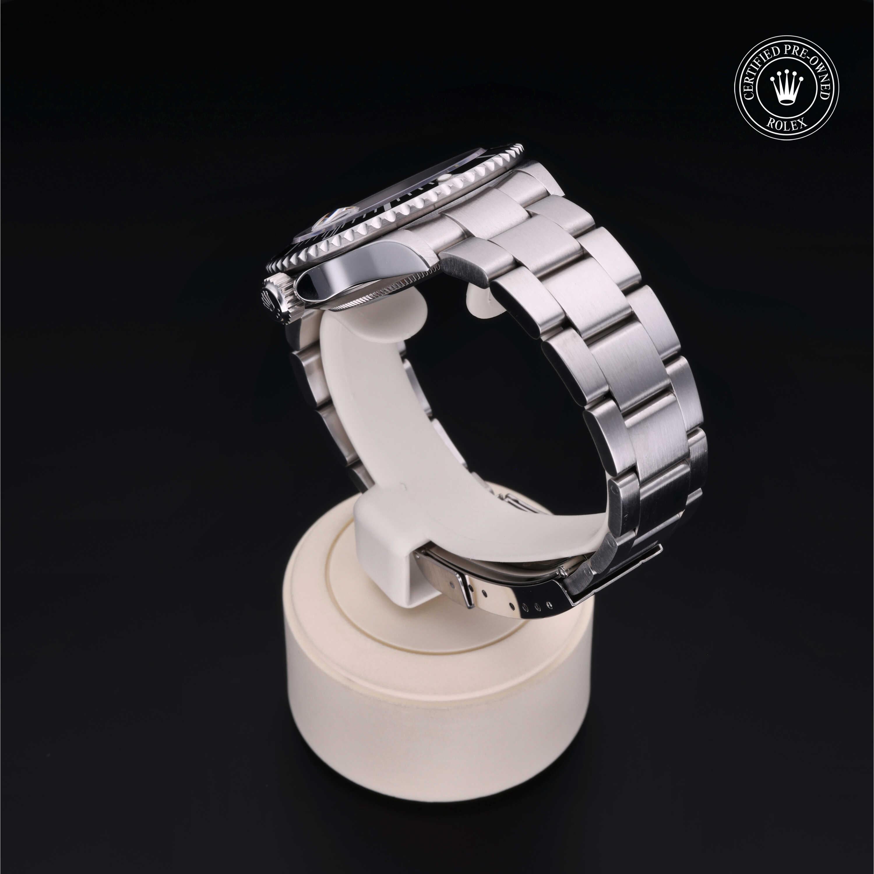 Oyster Perpetual Submariner Date