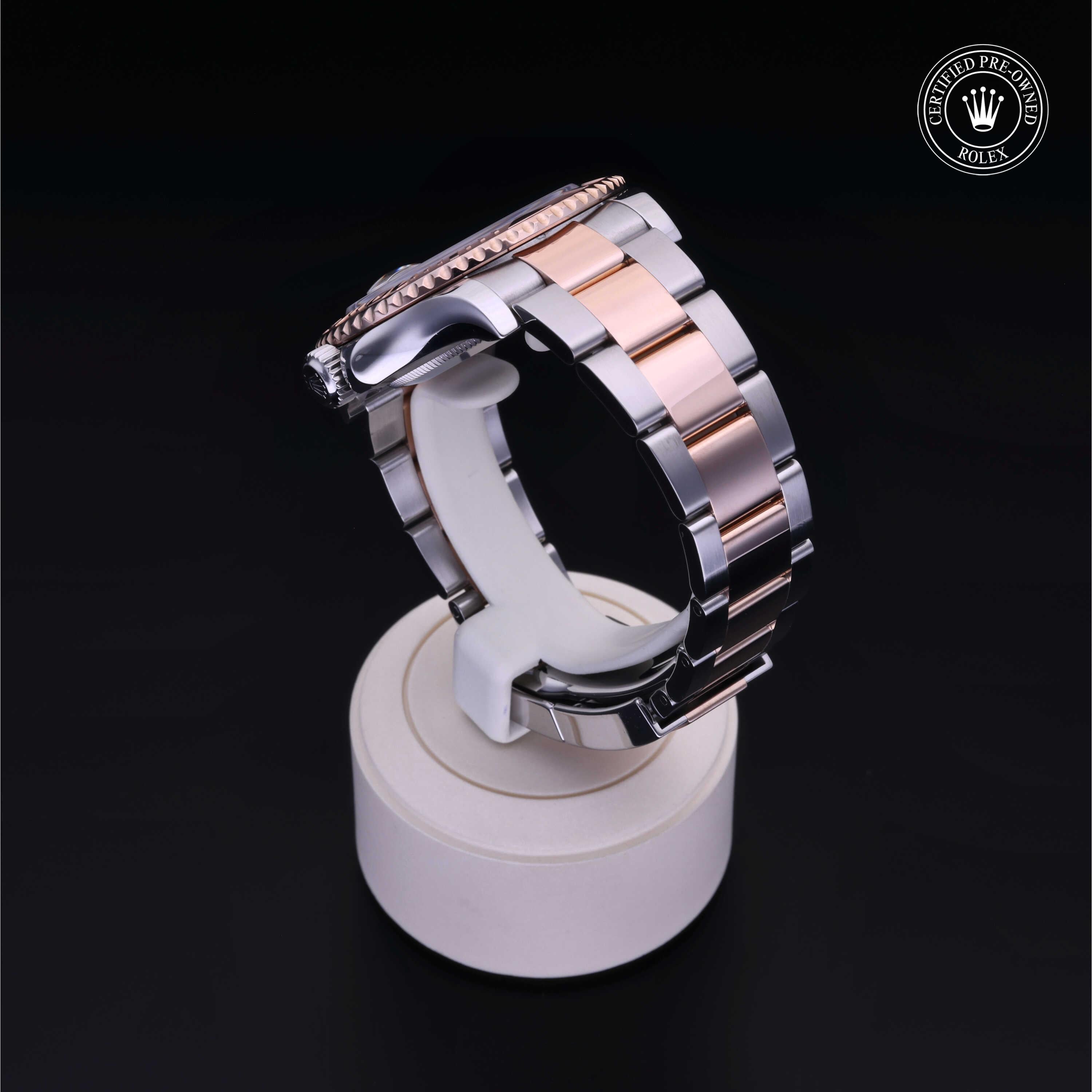 Oyster Perpetual Yacht-Master 40