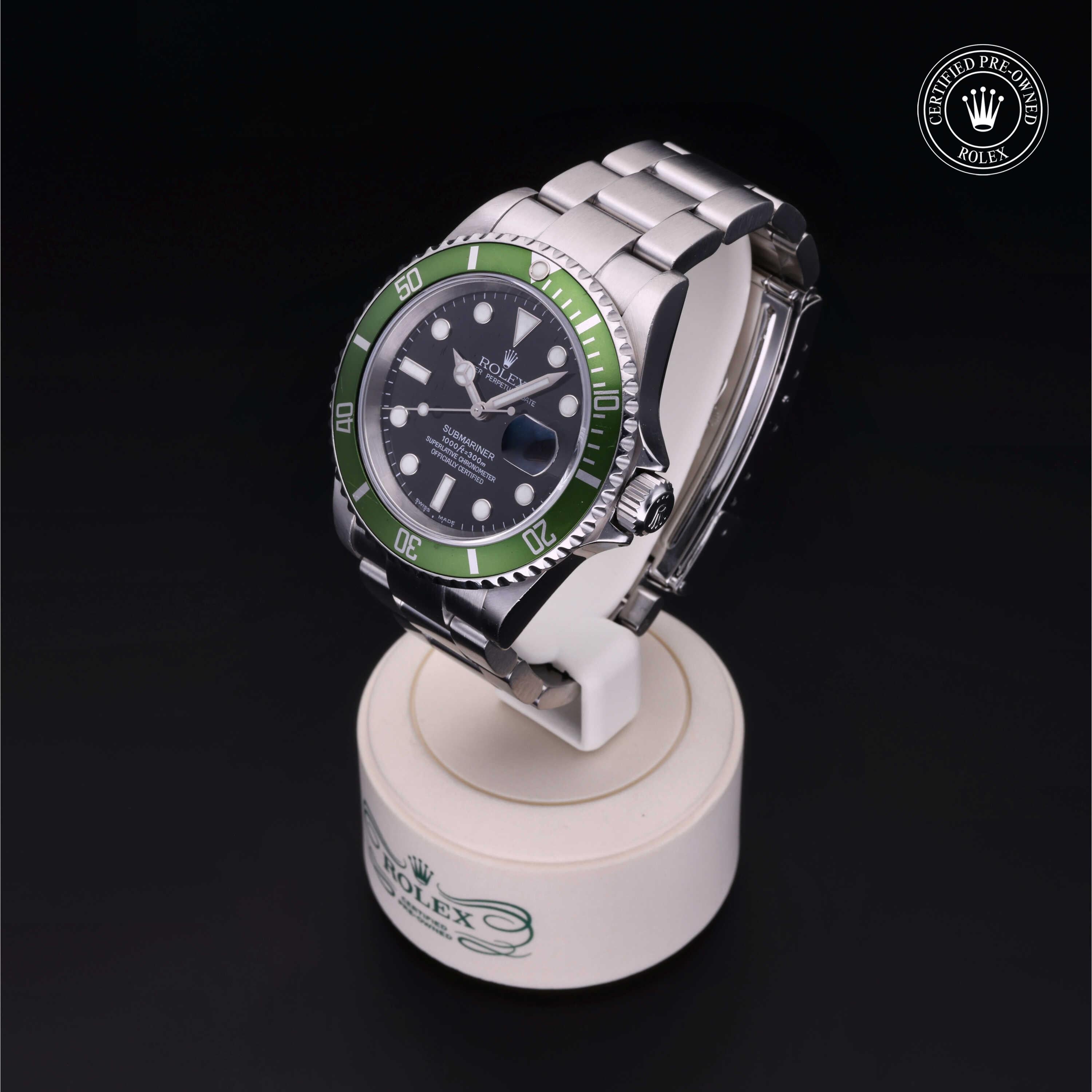 Oyster Perpetual Submariner Date