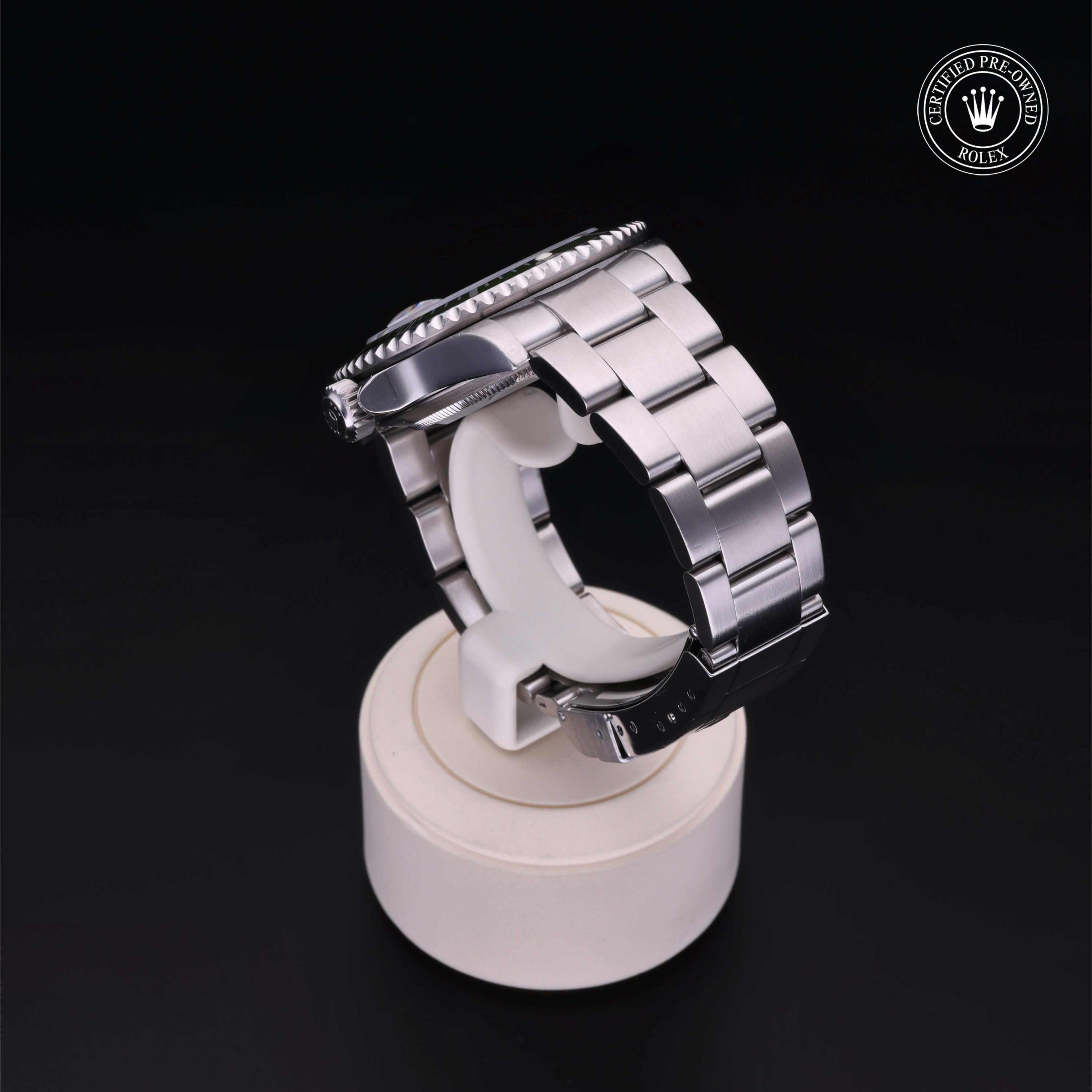Oyster Perpetual Submariner Date