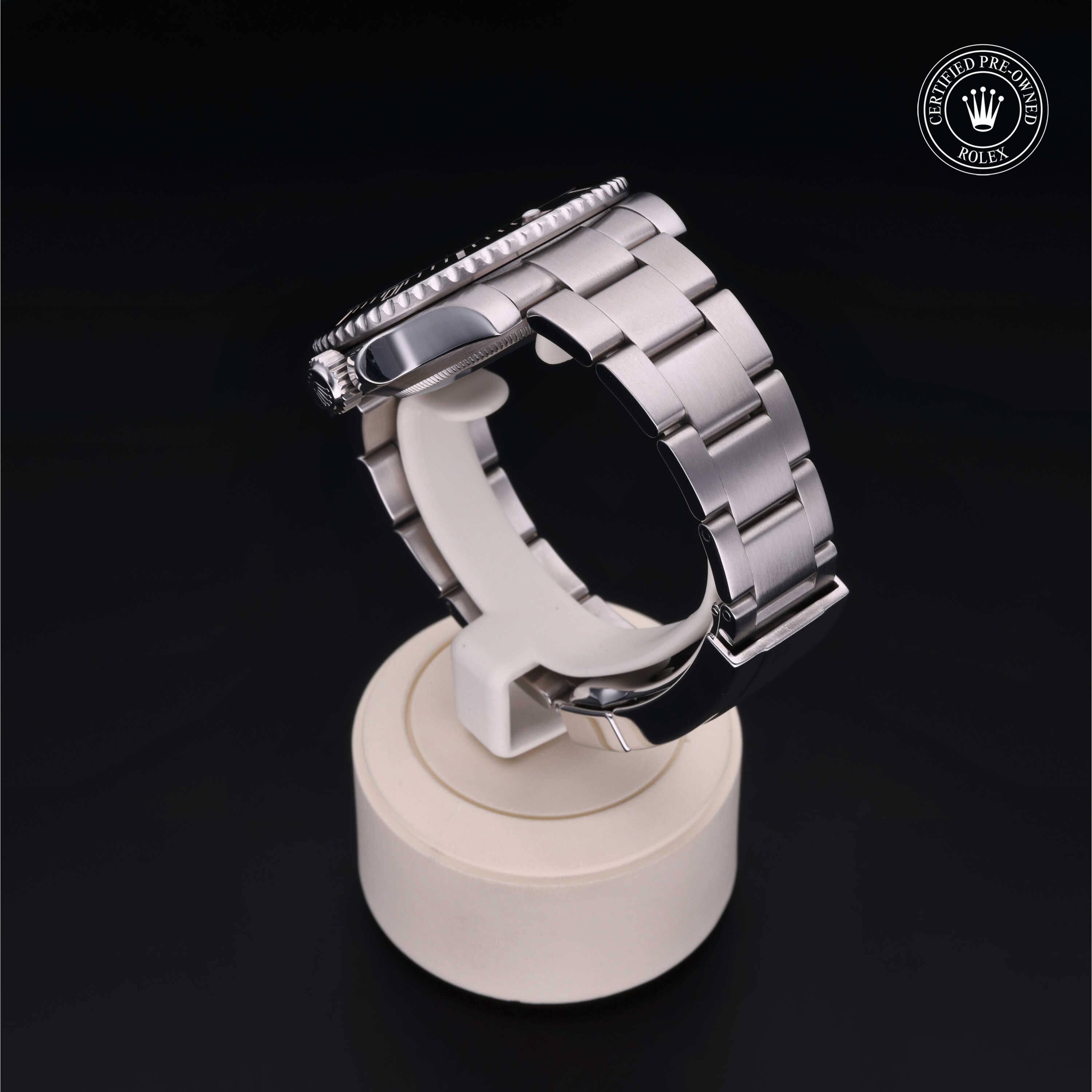 Oyster Perpetual Submariner