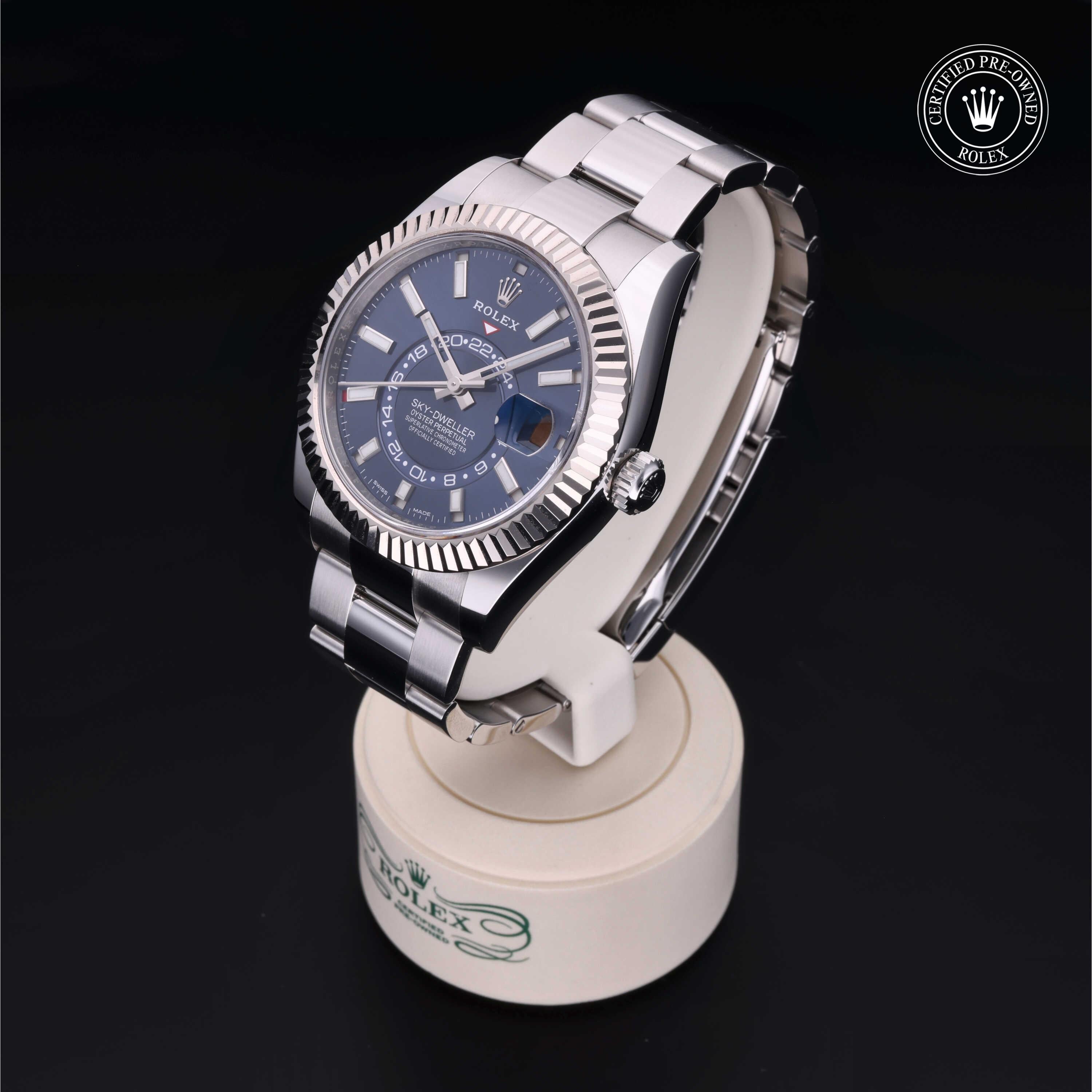 Oyster Perpetual Sky-Dweller