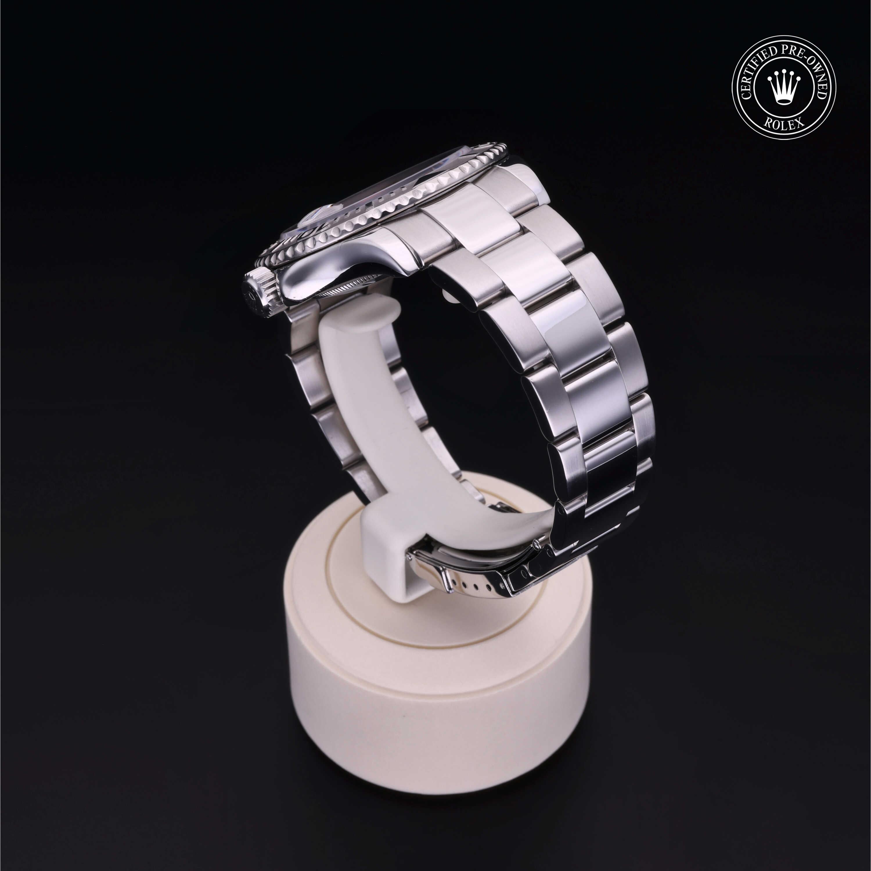 Oyster Perpetual Yacht-Master 40